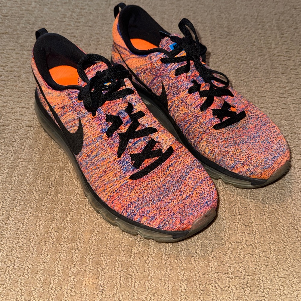 Nike Flyknit Max Size 11